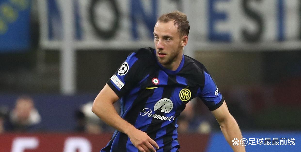 中超第29轮观众人数：成都蓉城主场41242人居首，场均26369人（中超第29轮上座统计：成都蓉城主场41242人领跑，场均26369人）