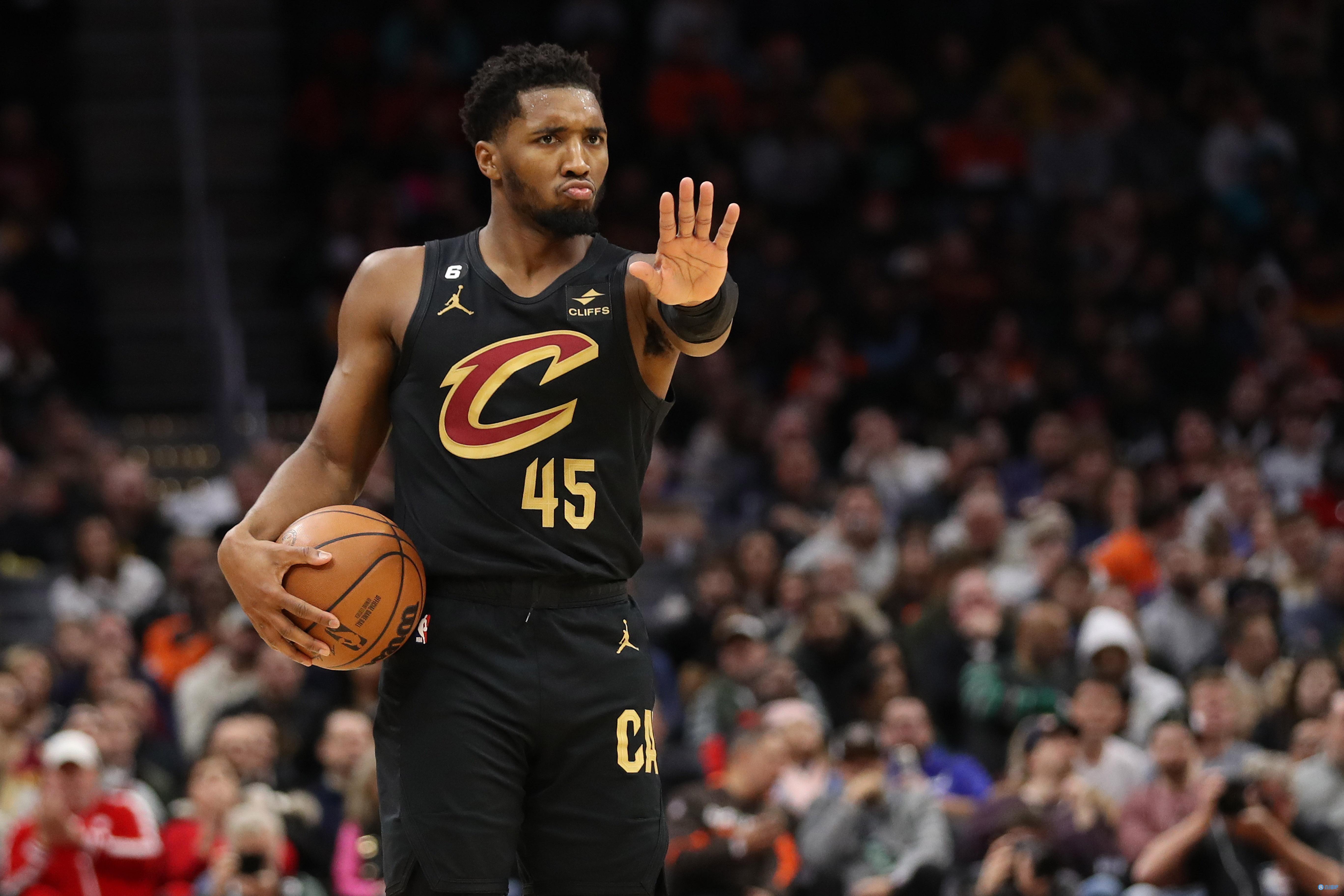 尹鸿博：伤病彻底击垮了我，自己只剩一颗狂跳却无能为力的心（尹鸿博：伤病击溃了我，心在狂跳却无力回天）